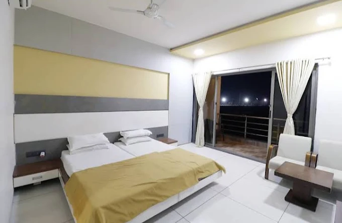 Standard Non-AC Room Dwarka